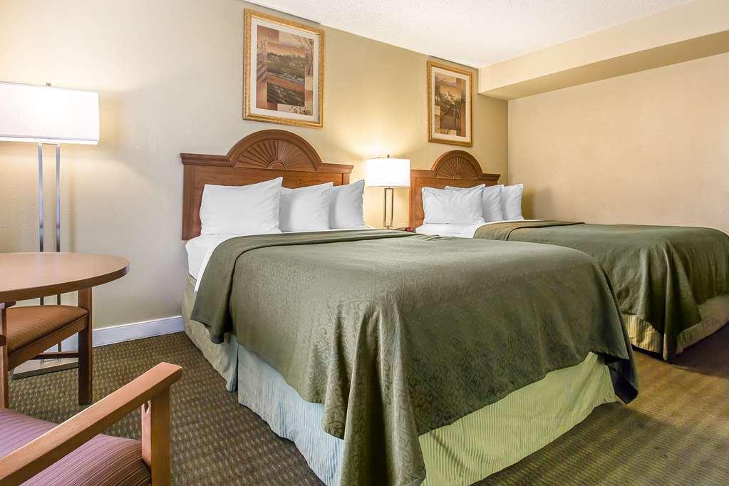 Rodeway Inn ลอว์ตัน ห้อง รูปภาพ