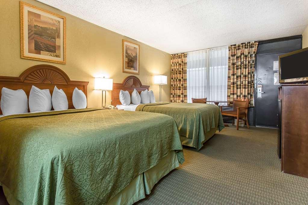 Rodeway Inn ลอว์ตัน ห้อง รูปภาพ