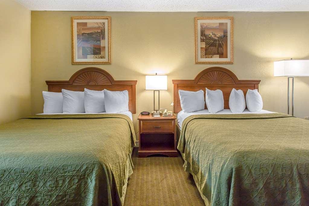 Rodeway Inn ลอว์ตัน ห้อง รูปภาพ